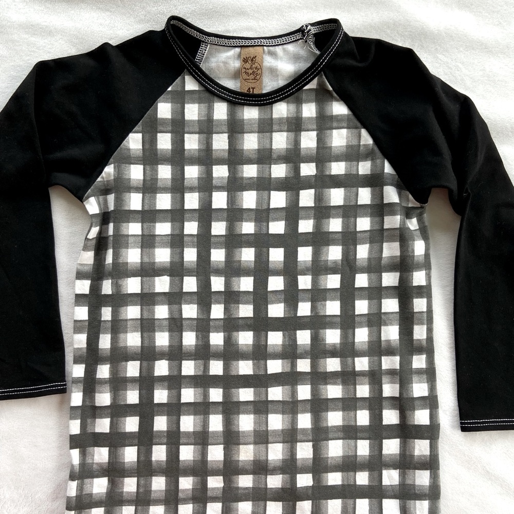 Made by Molly Long sleeve Raglan Toddler boys 4 - black and white Buffalo plaid